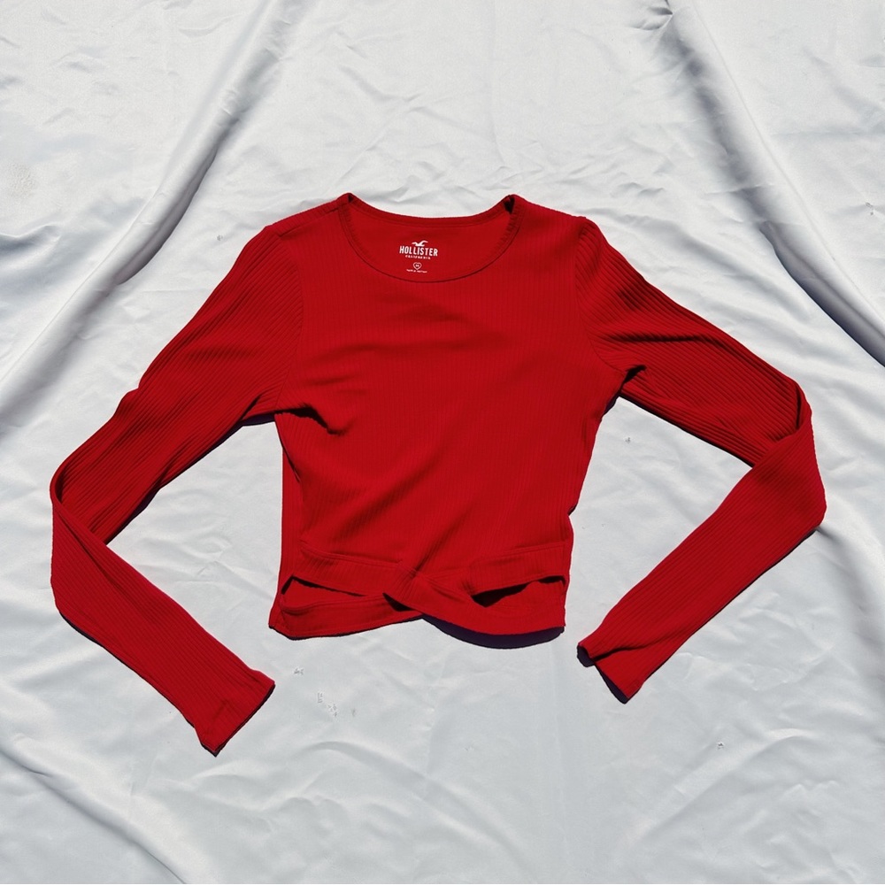 Hollister Red Cropped Long Sleeve
